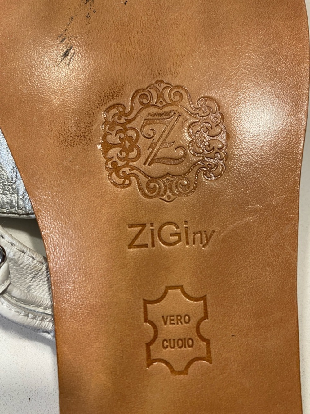 ZiGiny Silver Crystal Thong Sandals - Picture 9 of 11